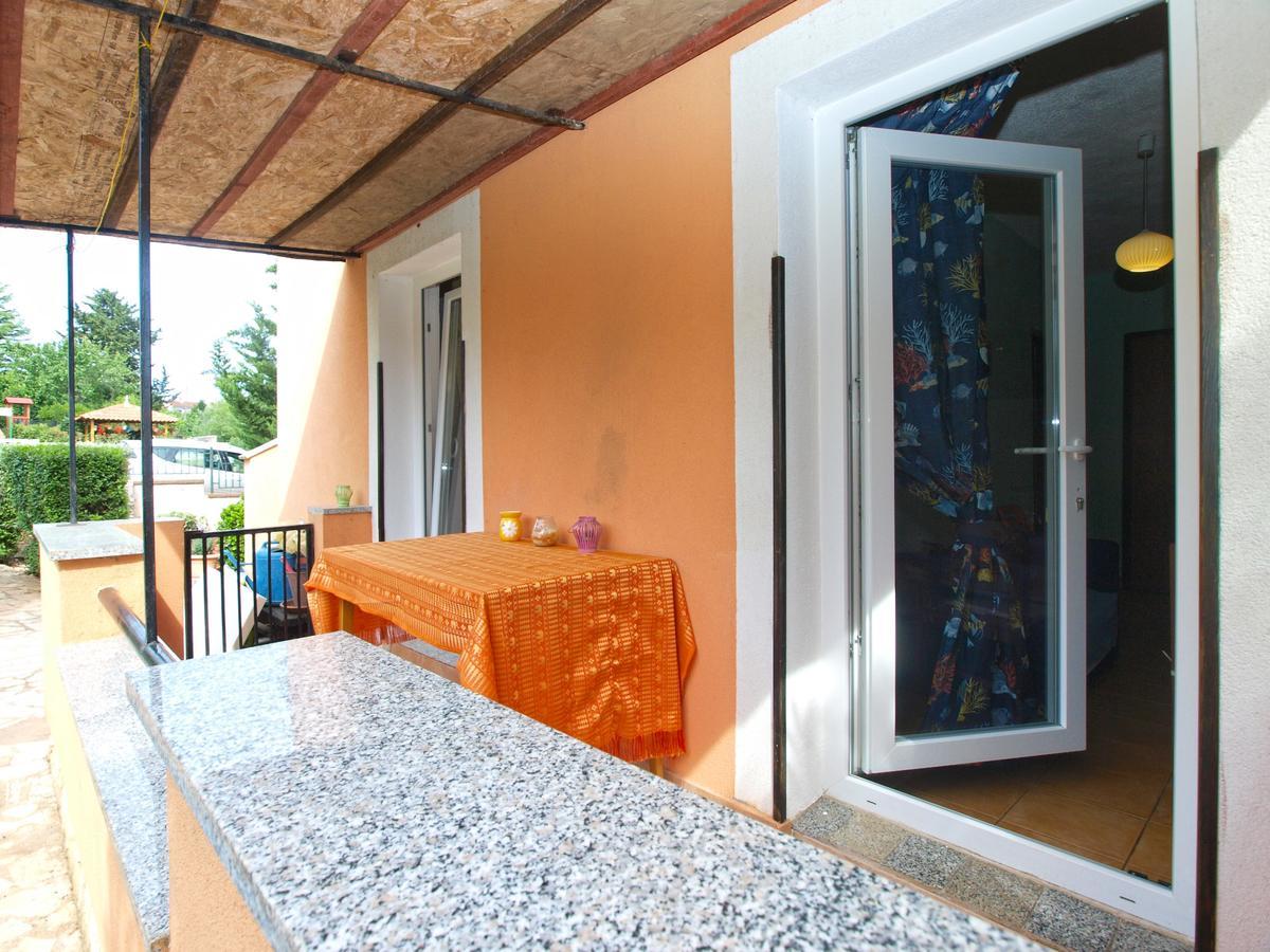 Apartments Davor 1676 Banjole Kültér fotó