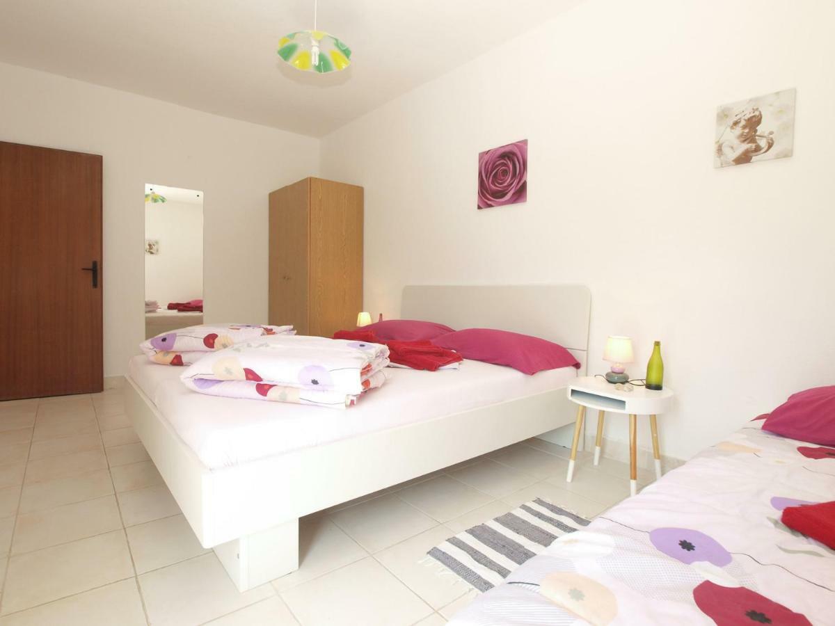 Apartments Davor 1676 Banjole Kültér fotó