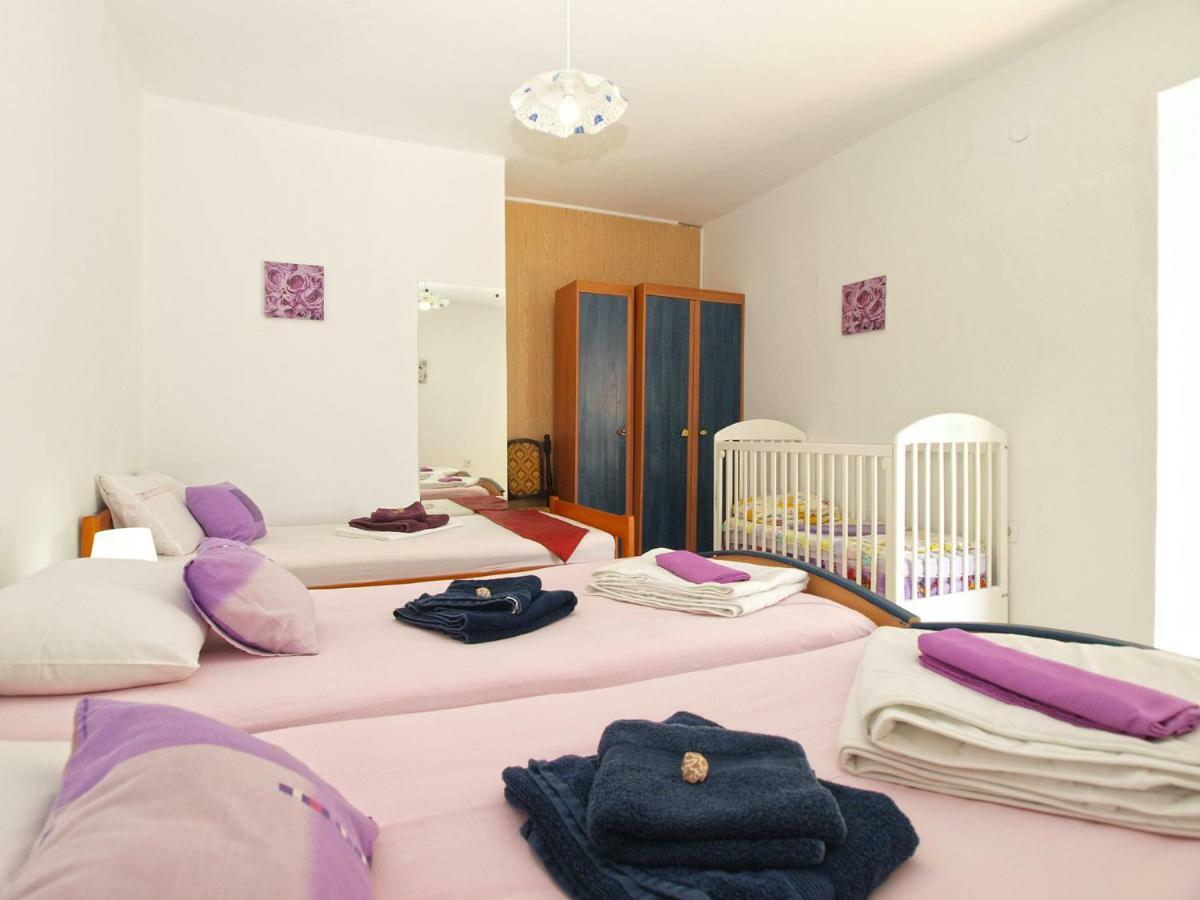 Apartments Davor 1676 Banjole Kültér fotó
